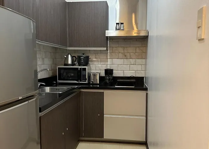 Sunset View 1 Bedroom With Balcony Free Pool&gym Access Apartment